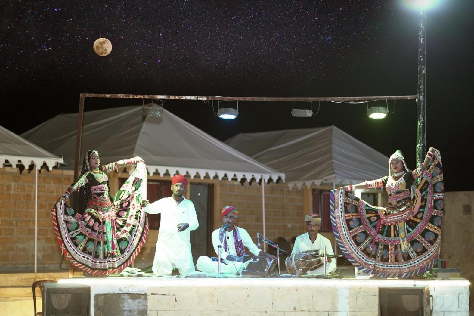 Thar Resort Jaisalmer Buitenkant foto
